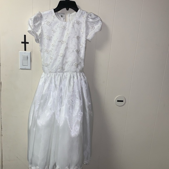 White Floral Dress With Headpiece